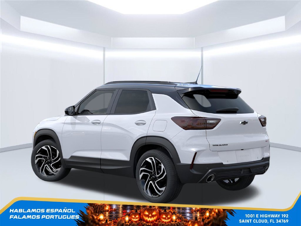 New 2026 Chevrolet TrailBlazer RS w/ Convenience Package FWD image 2