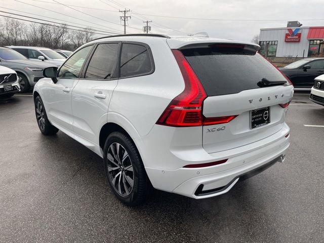 Certified 2025 Volvo XC60 B5 Plus image 2