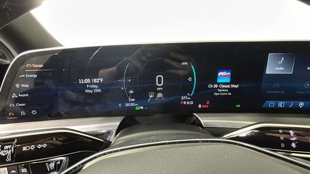 Used 2024 Cadillac Lyriq Luxury AWD/4WD image 18