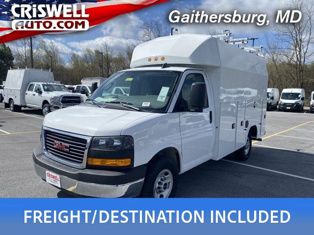 New 2024 GMC Savana 3500 w/ Power Convenience Package