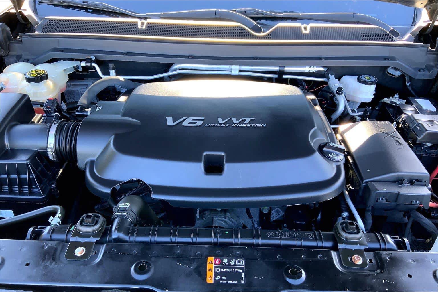 Used 2021 Chevrolet Colorado Z71 w/ Z71 Midnight Edition RWD image 28