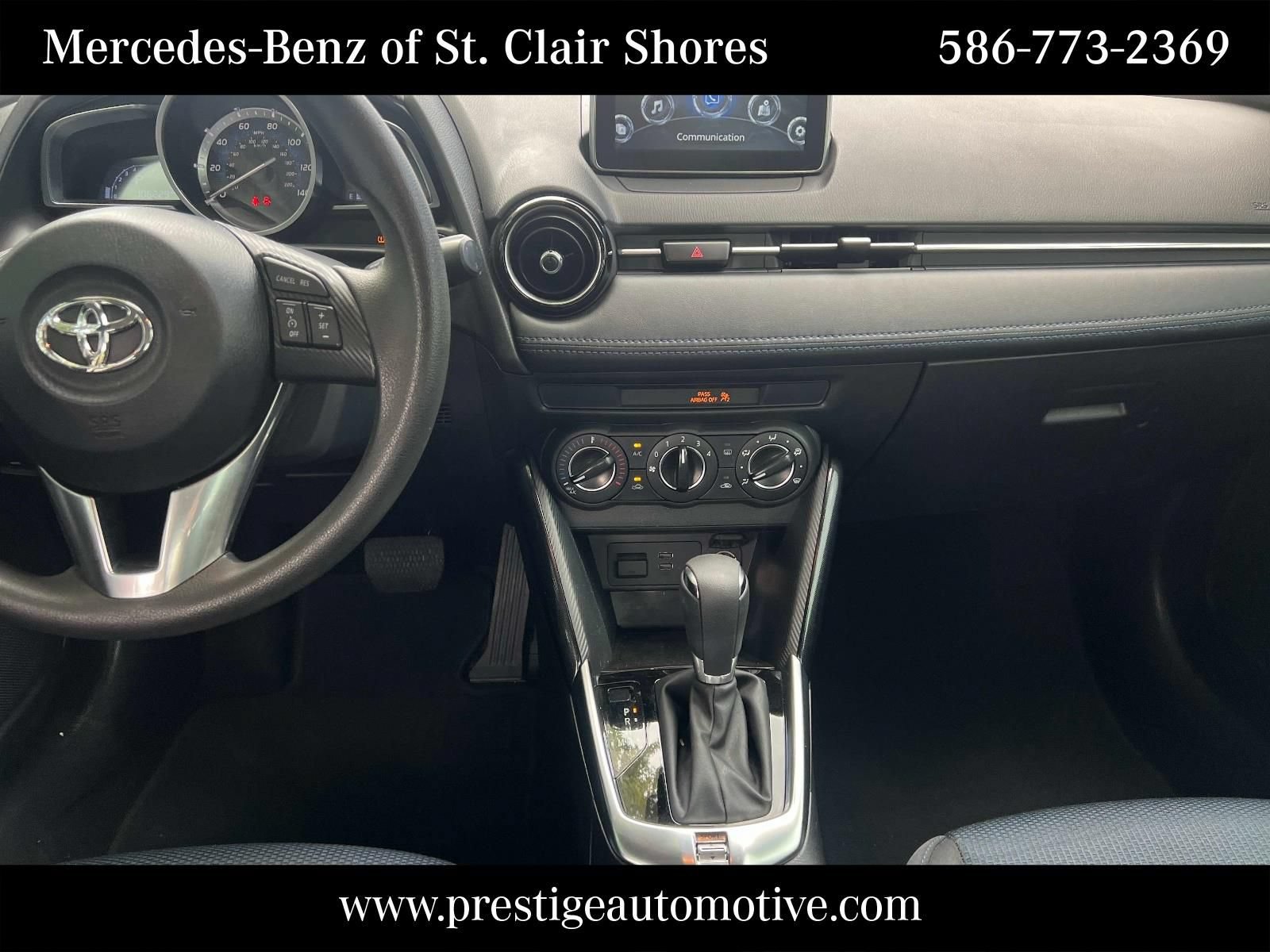 Used 2018 Toyota Yaris iA FWD image 16
