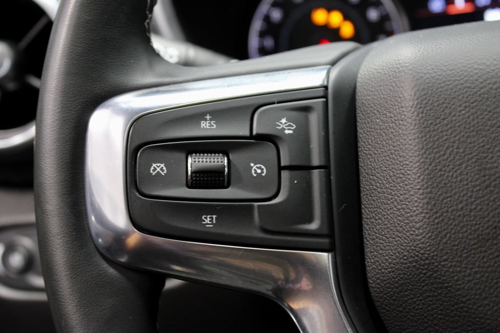Used 2023 Chevrolet Blazer LT w/ Sound & Technology Package FWD image 26