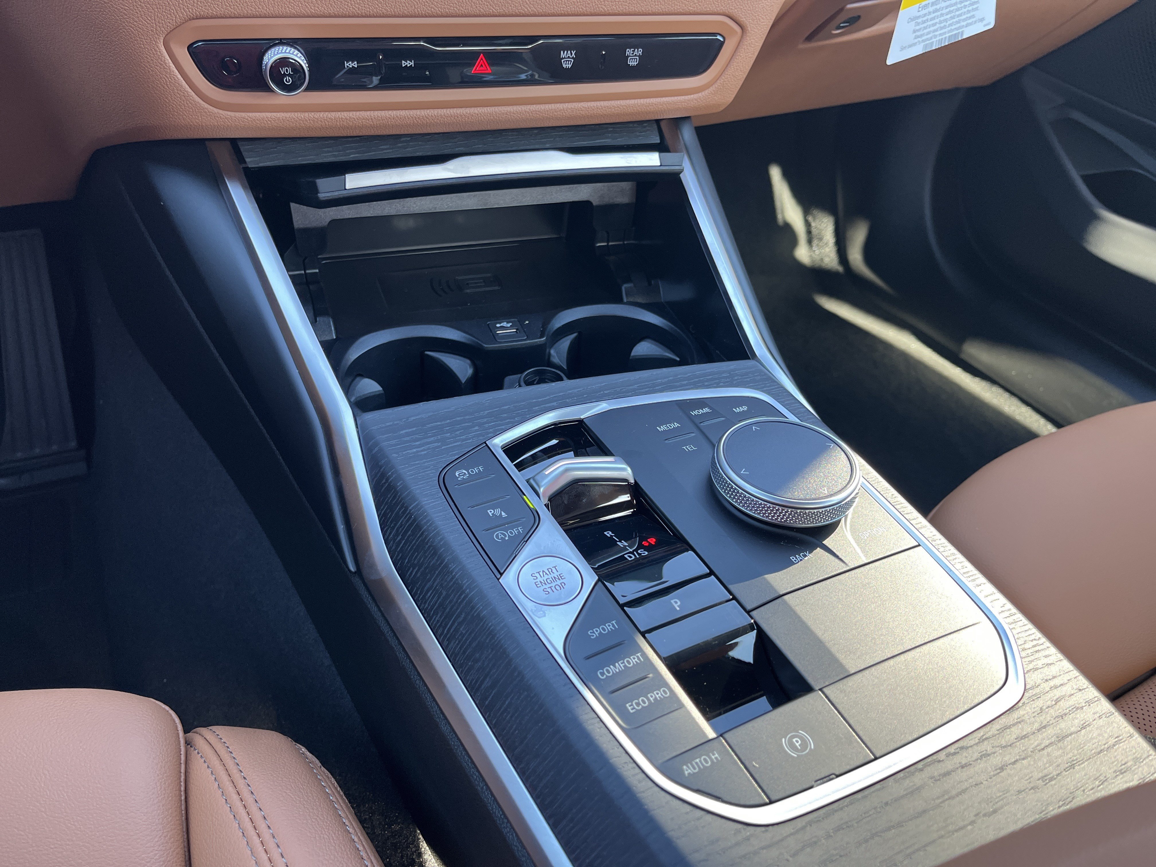 New 2026 BMW 330i Sedan w/ Convenience Package RWD image 12