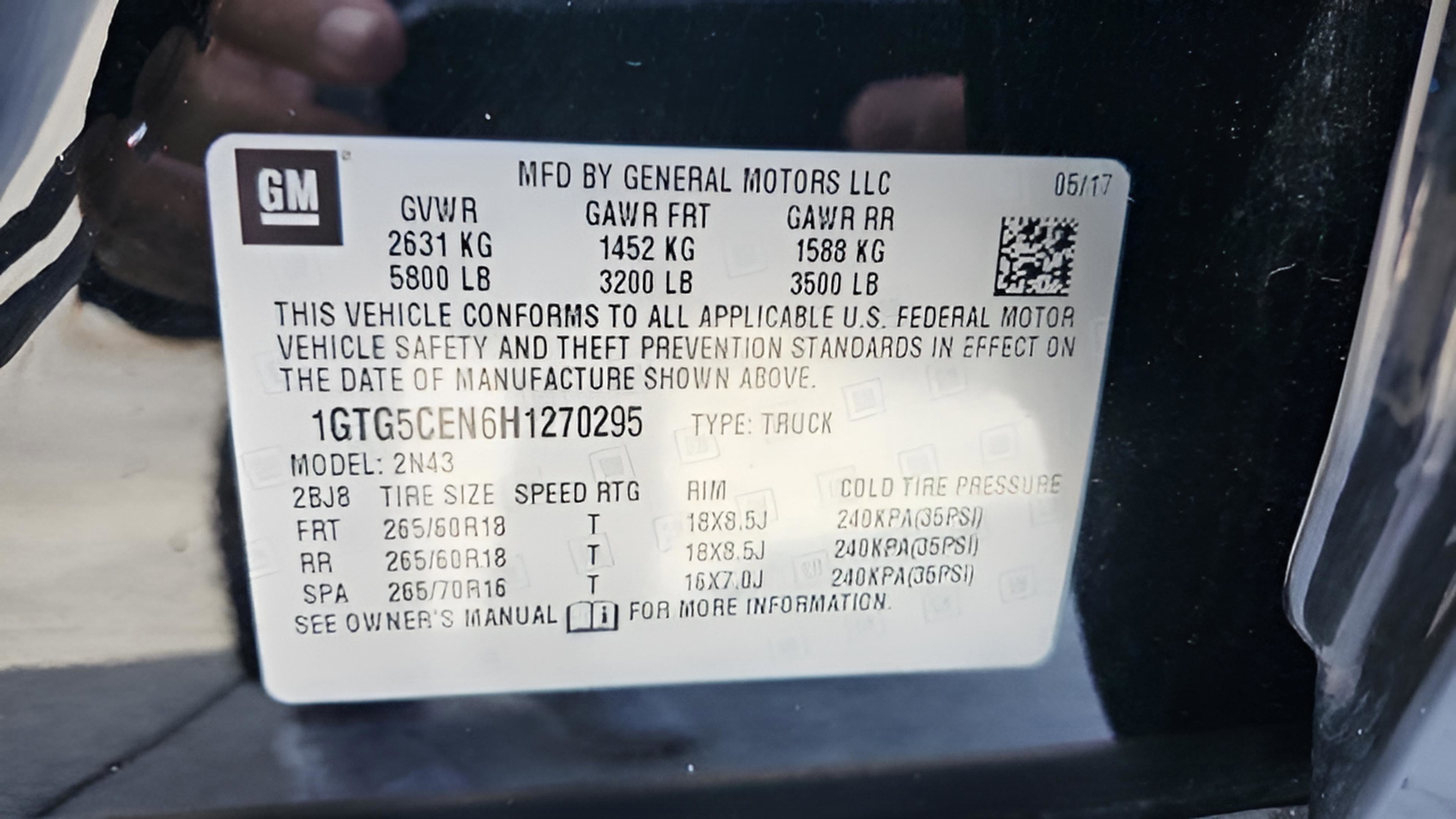 Used 2017 GMC Canyon SLE w/ Nightfall Edition image 36