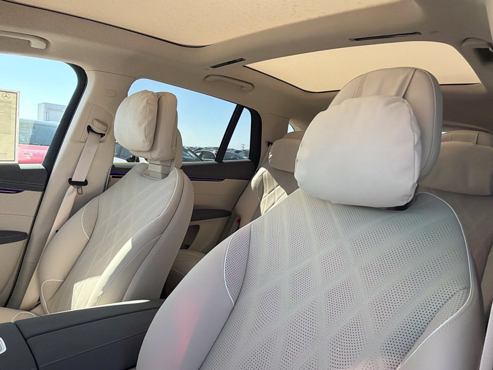 New 2027 Mercedes-Benz EQS 400 4MATIC SUV image 22