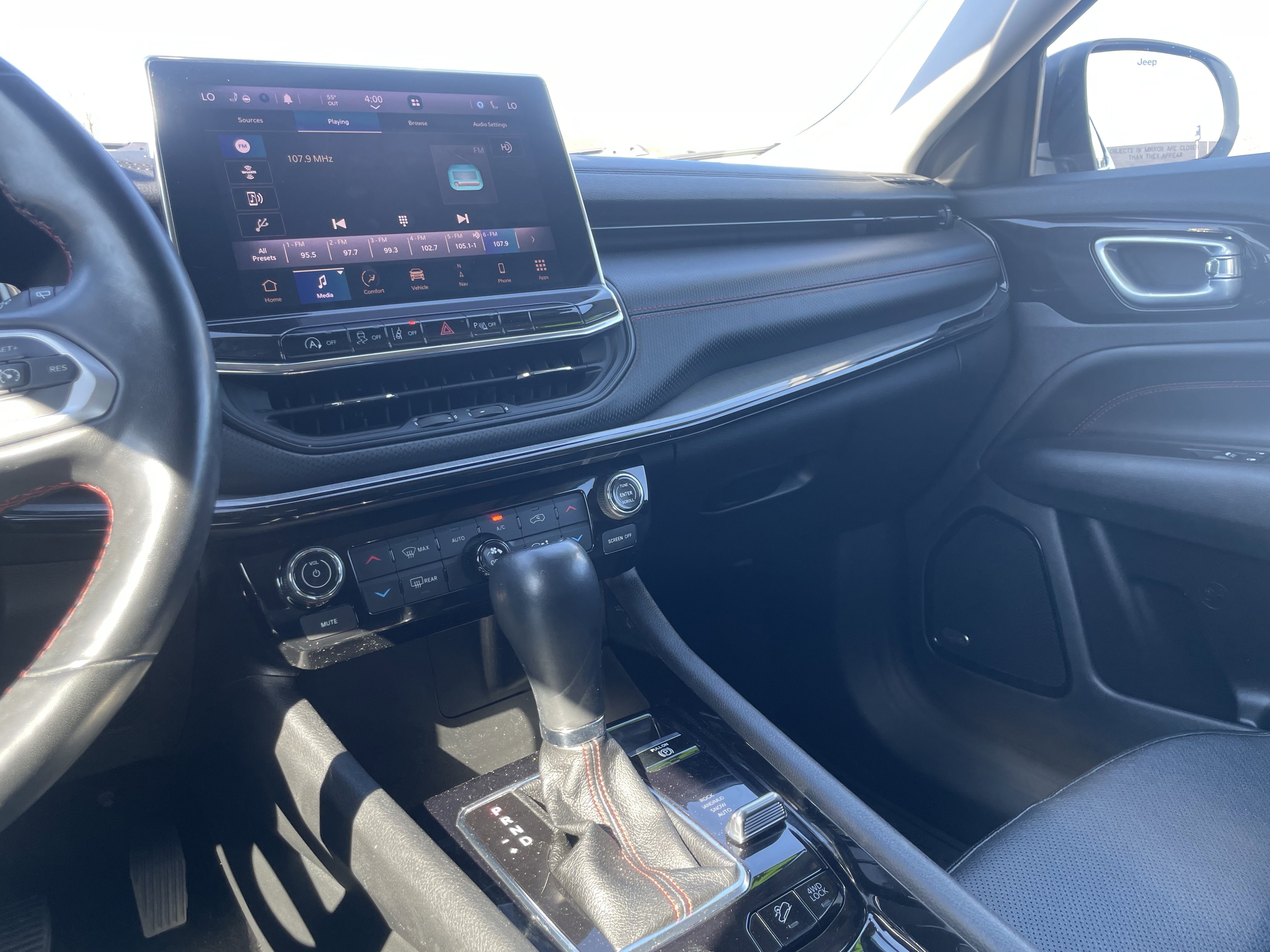 Used 2022 Jeep Compass Trailhawk w/ Trailhawk Elite Group image 19