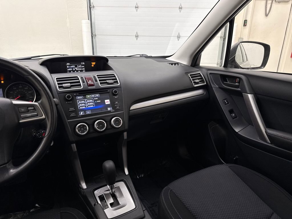 Used 2016 Subaru Forester 2.5i w/ Alloy Wheel Package image 15