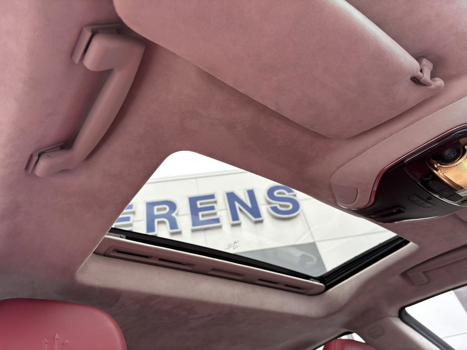 Used 2015 Maserati Ghibli S Q4 image 23