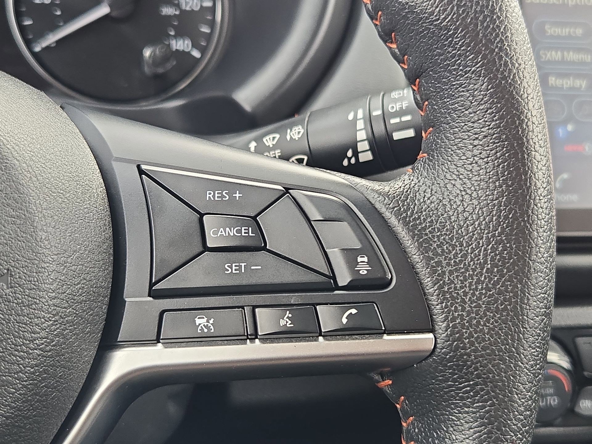 Used 2023 Nissan Kicks SR w/ SR Premium Package image 18