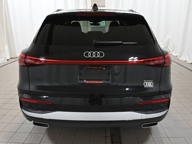Used 2025 Audi Q5 Premium Plus w/ Premium Plus AWD/4WD image 12