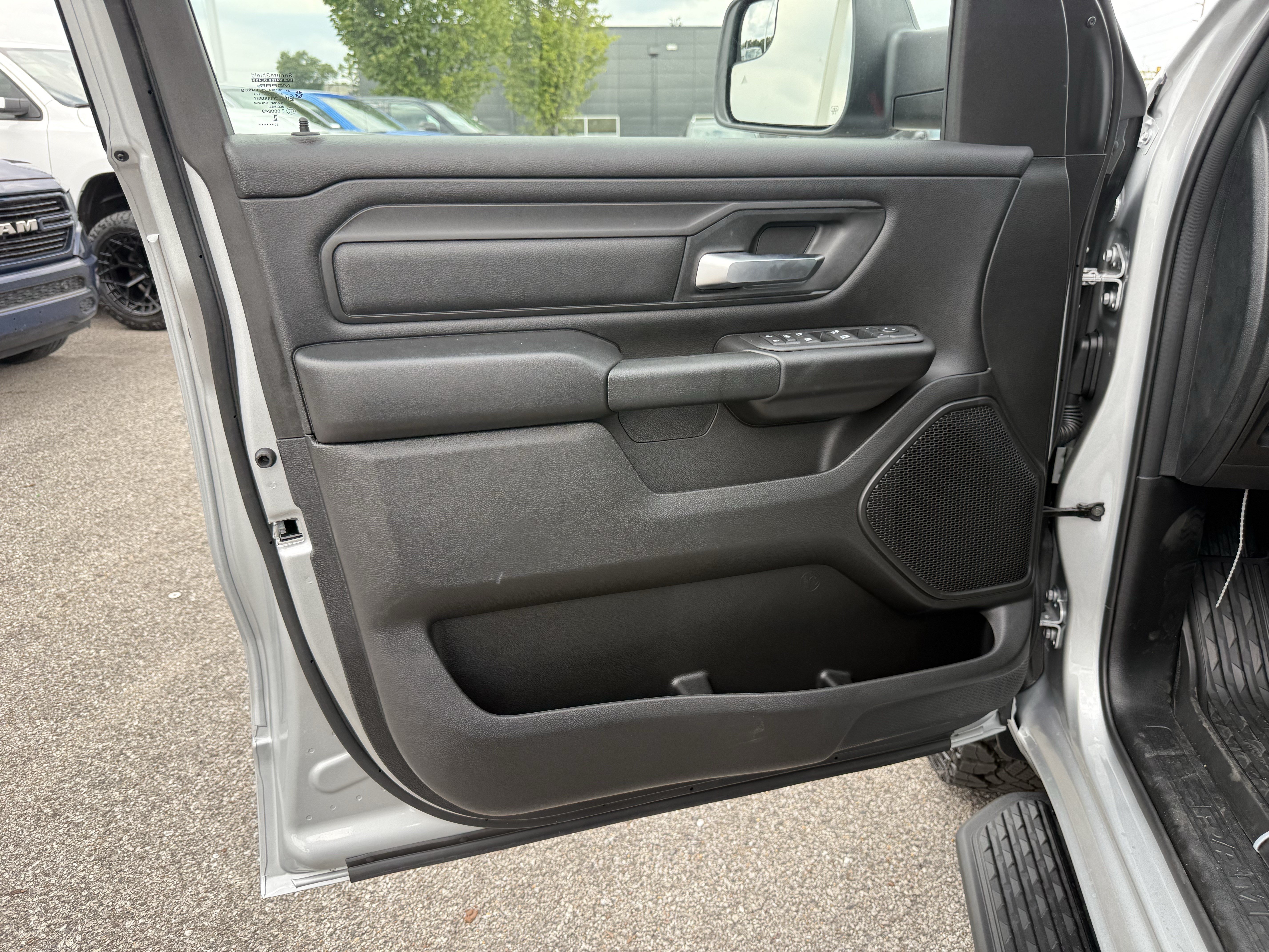 New 2026 RAM 1500 Warlock AWD/4WD image 14
