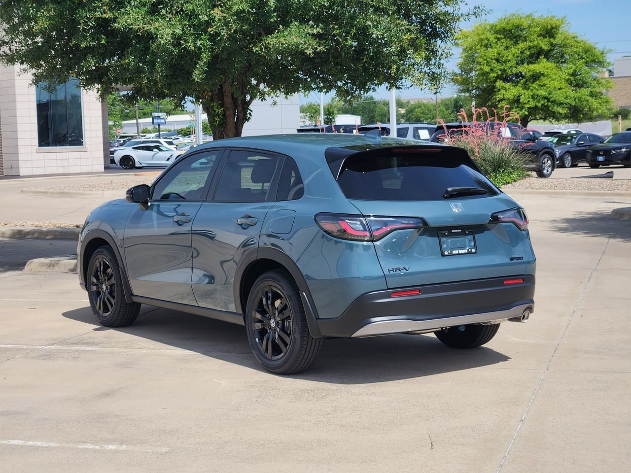 New 2027 Honda HR-V Sport image 4