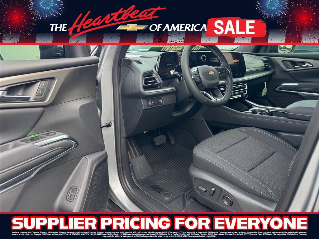 New 2027 Chevrolet Traverse LT w/ Driver Confidence Package FWD image 12