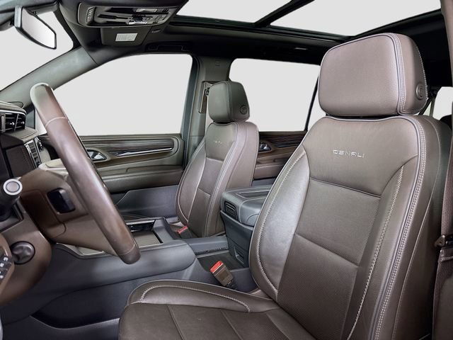 Used 2022 GMC Yukon XL Denali image 23