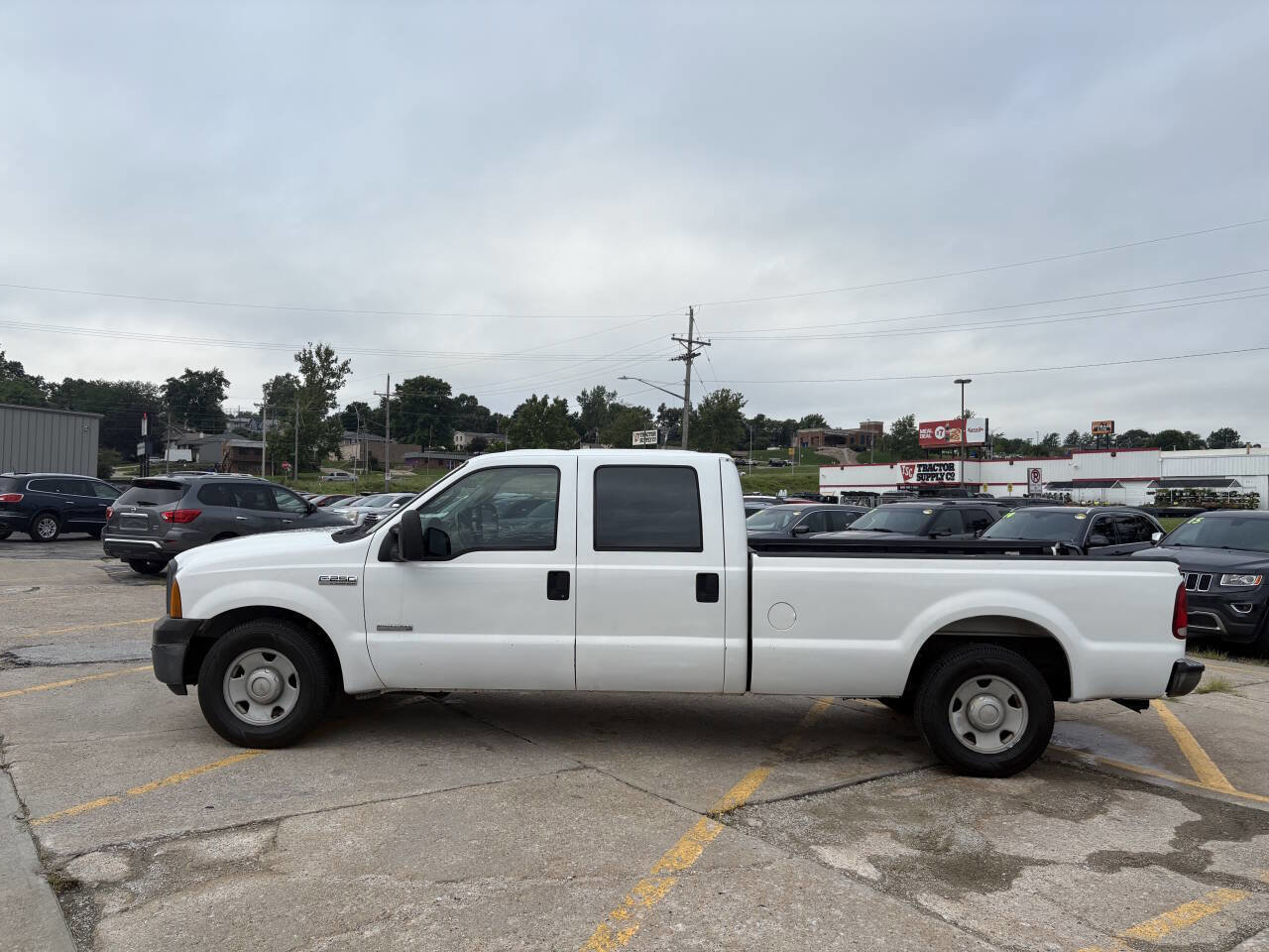 Used 2005 Ford F250 XL image 7