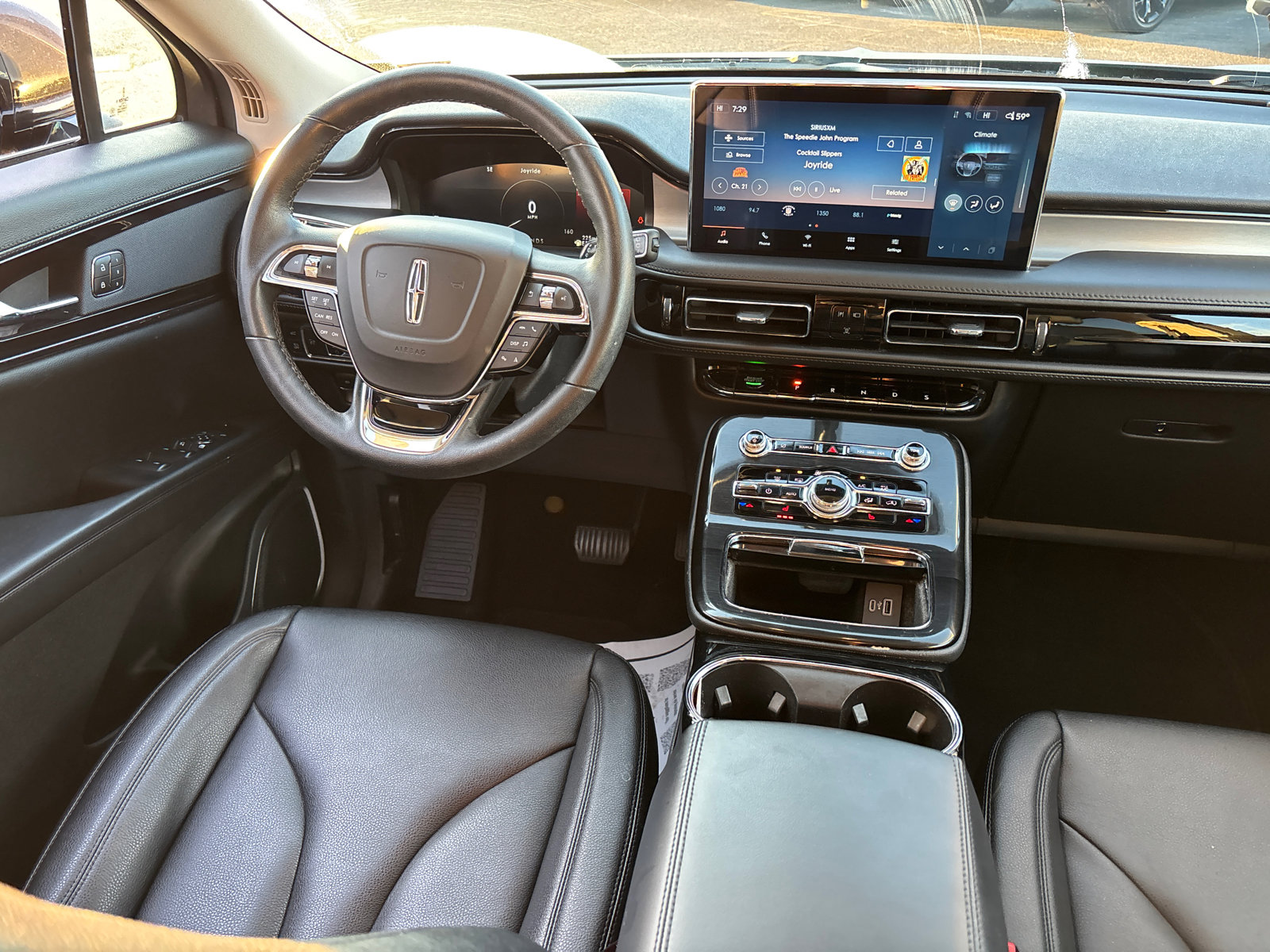 Used 2023 Lincoln Nautilus FWD image 29