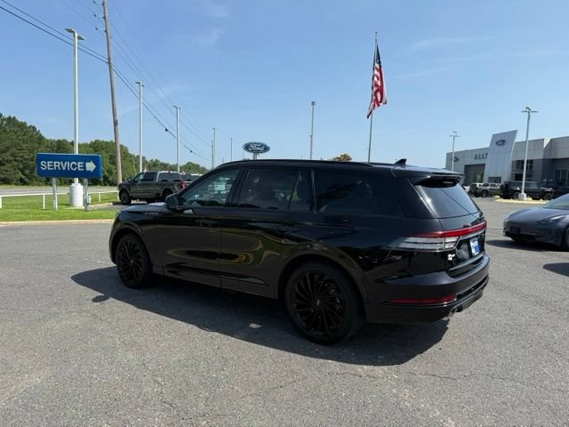 Used 2022 Lincoln Aviator Reserve w/ Equipment Group 201A RWD image 4