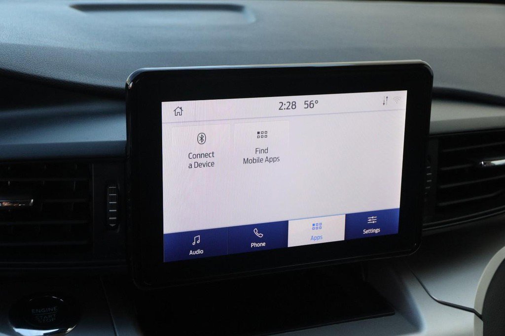 Used 2022 Ford Explorer XLT w/ Class IV Trailer Tow Package image 18