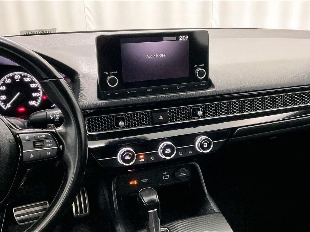 Used 2023 Honda Civic Sport image 18