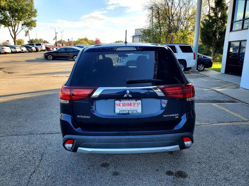 Used 2016 Mitsubishi Outlander SE AWD/4WD image 6