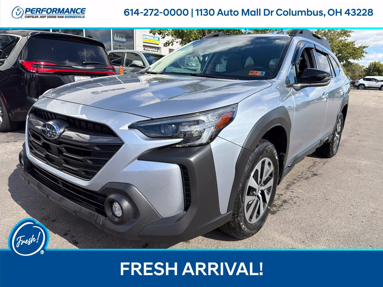 Used 2025 Subaru Outback Premium AWD/4WD image 4