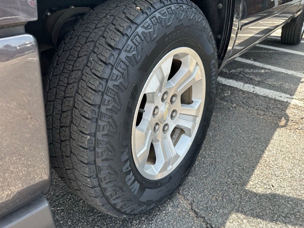Used 2016 Chevrolet Silverado 1500 LT w/ All Star Edition AWD/4WD image 9