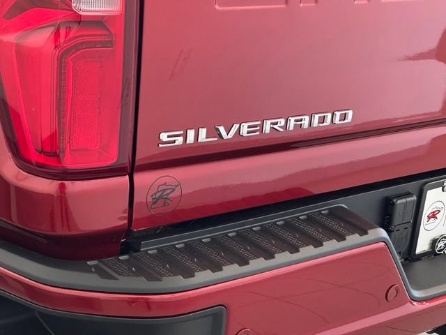 Used 2024 Chevrolet Silverado 3500 High Country w/ Technology Package AWD/4WD image 51