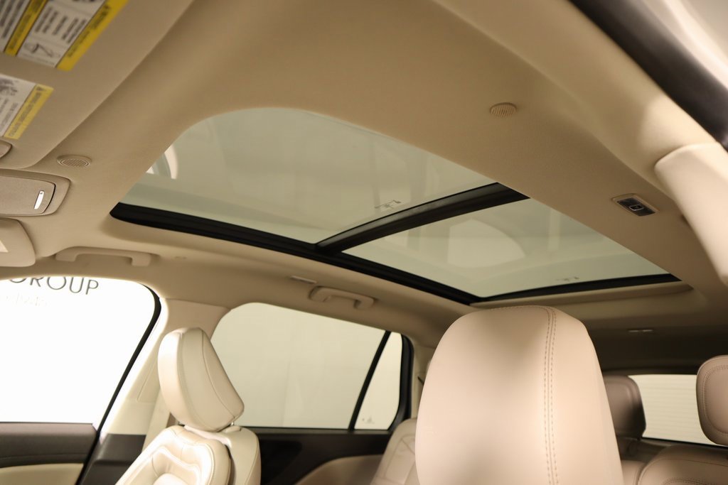 Certified 2024 Lincoln Aviator Reserve w/ Elements Package Plus image 17