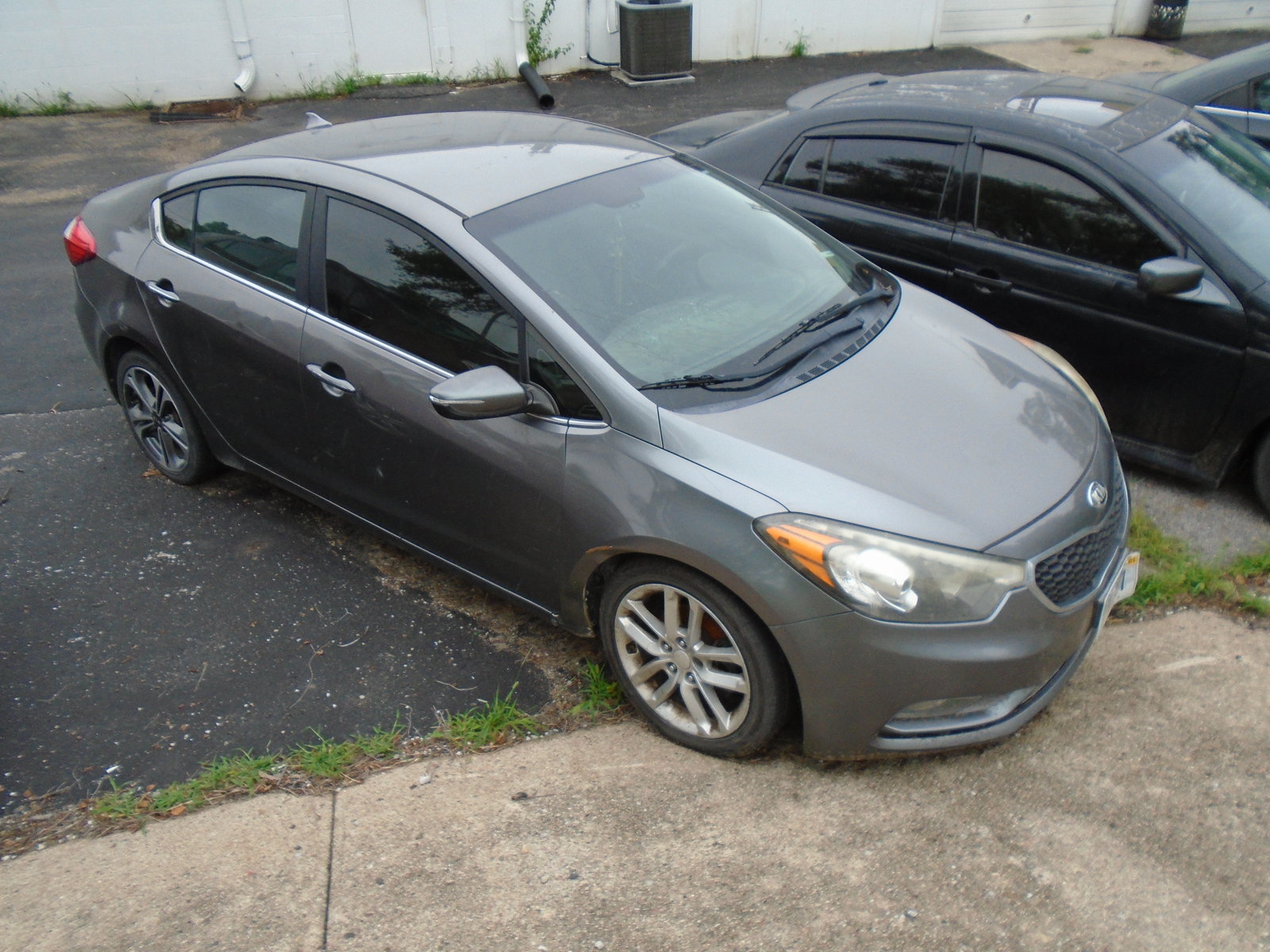 Used 2015 Kia Forte EX w/ UVO Package W/17" Alloys FWD image 1