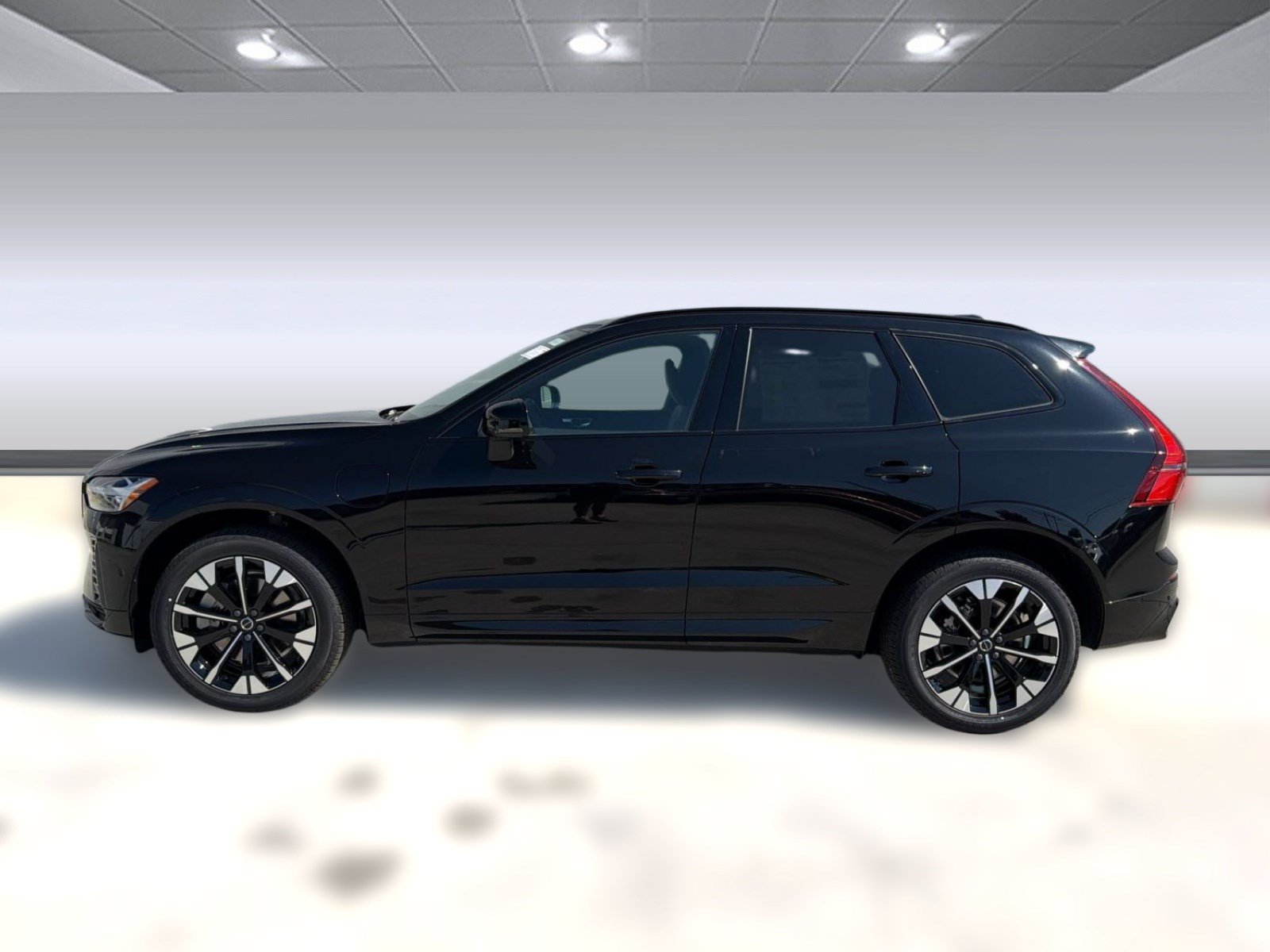 New 2026 Volvo XC60 T8 Plus w/ Climate Package AWD/4WD video 2