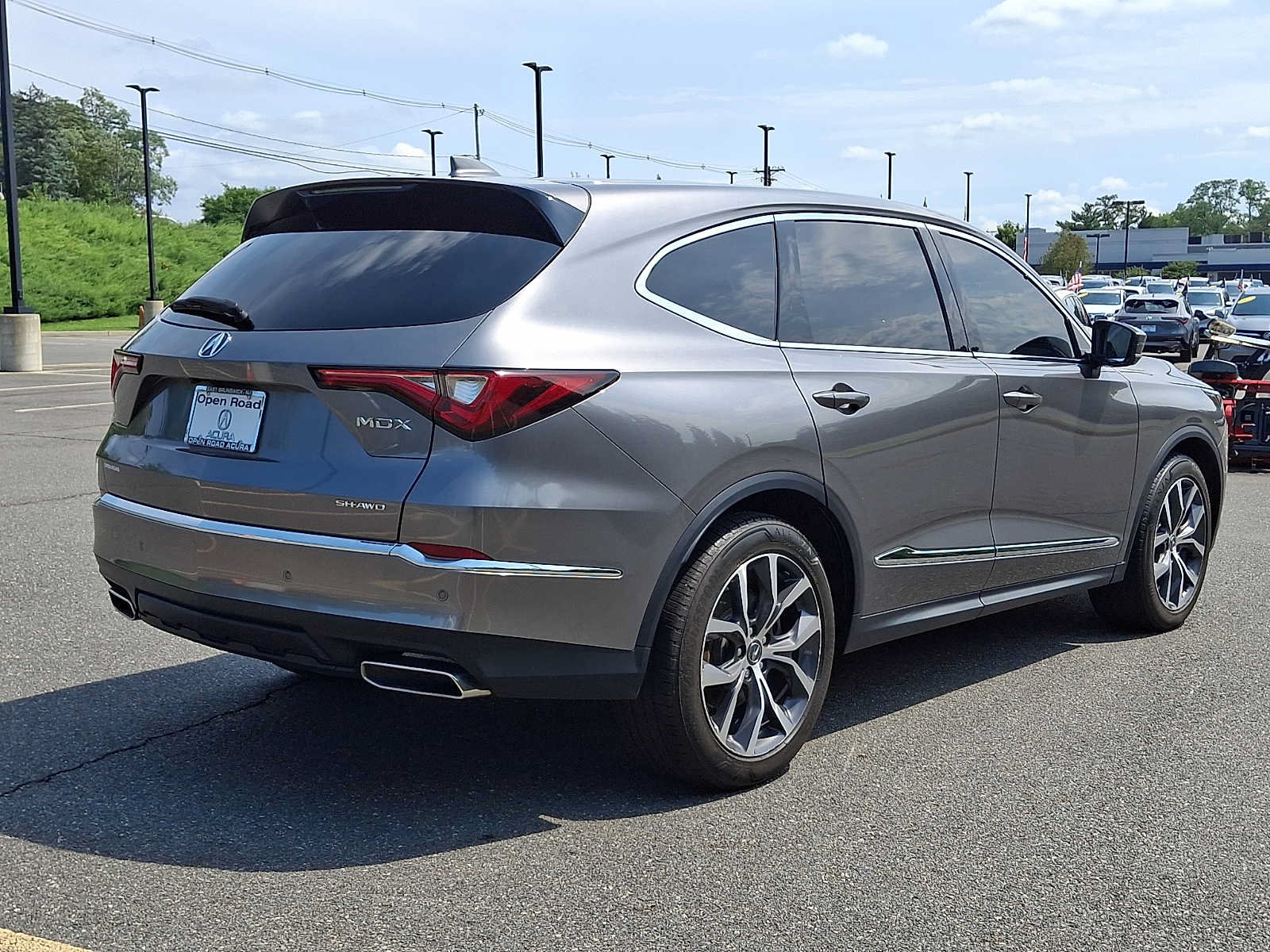 Used 2024 Acura MDX w/ Technology Package AWD/4WD image 6