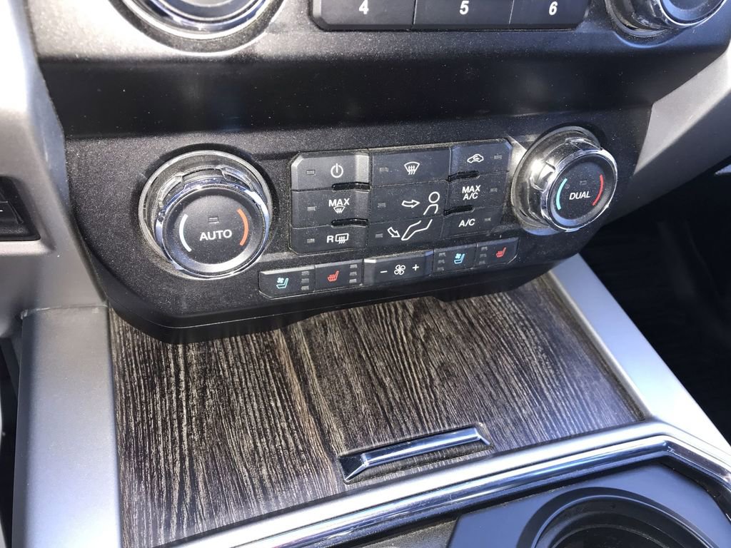 Used 2020 Ford F250 Lariat w/ Lariat Ultimate Package image 19