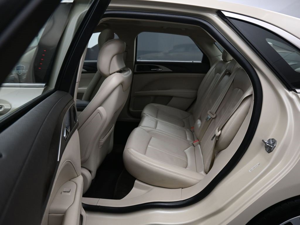 Used 2018 Lincoln MKZ Reserve w/ Technology Package image 31