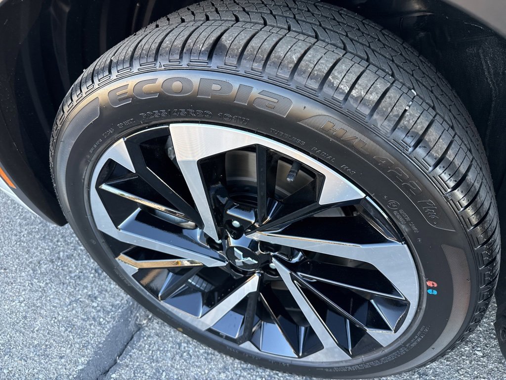 New 2025 Mitsubishi Outlander SEL image 10