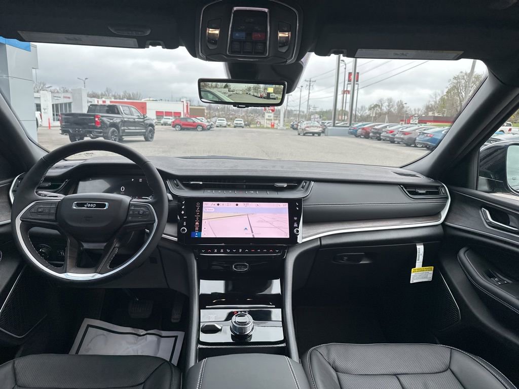 New 2026 Jeep Grand Cherokee L Limited image 2