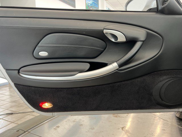 Used 2002 Porsche Boxster S image 12