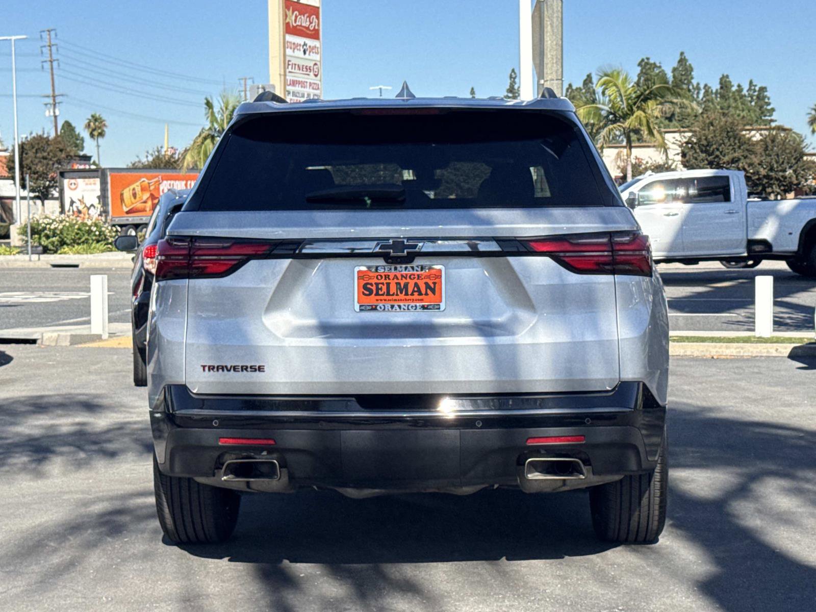 Used 2022 Chevrolet Traverse Premier w/ Redline Edition image 6