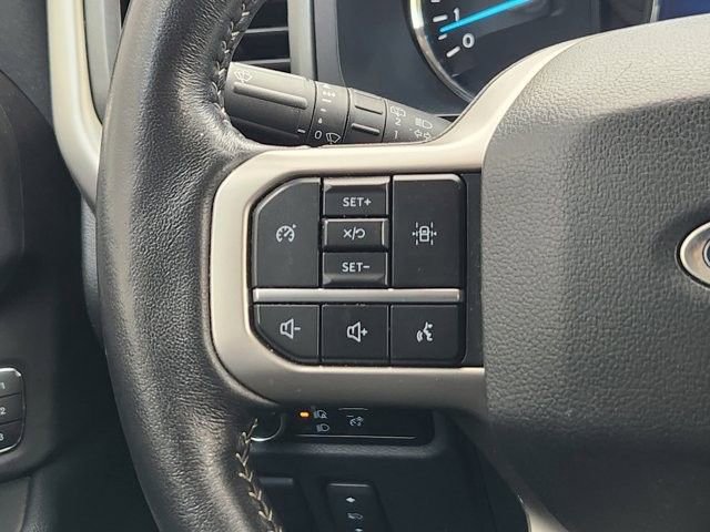 Used 2024 Ford Expedition XLT image 29