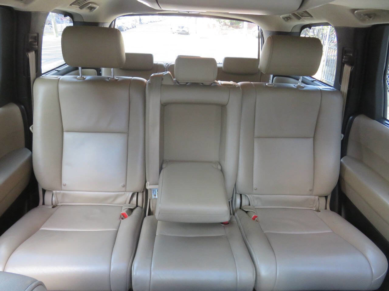 Used 2011 Toyota Sequoia Limited image 26