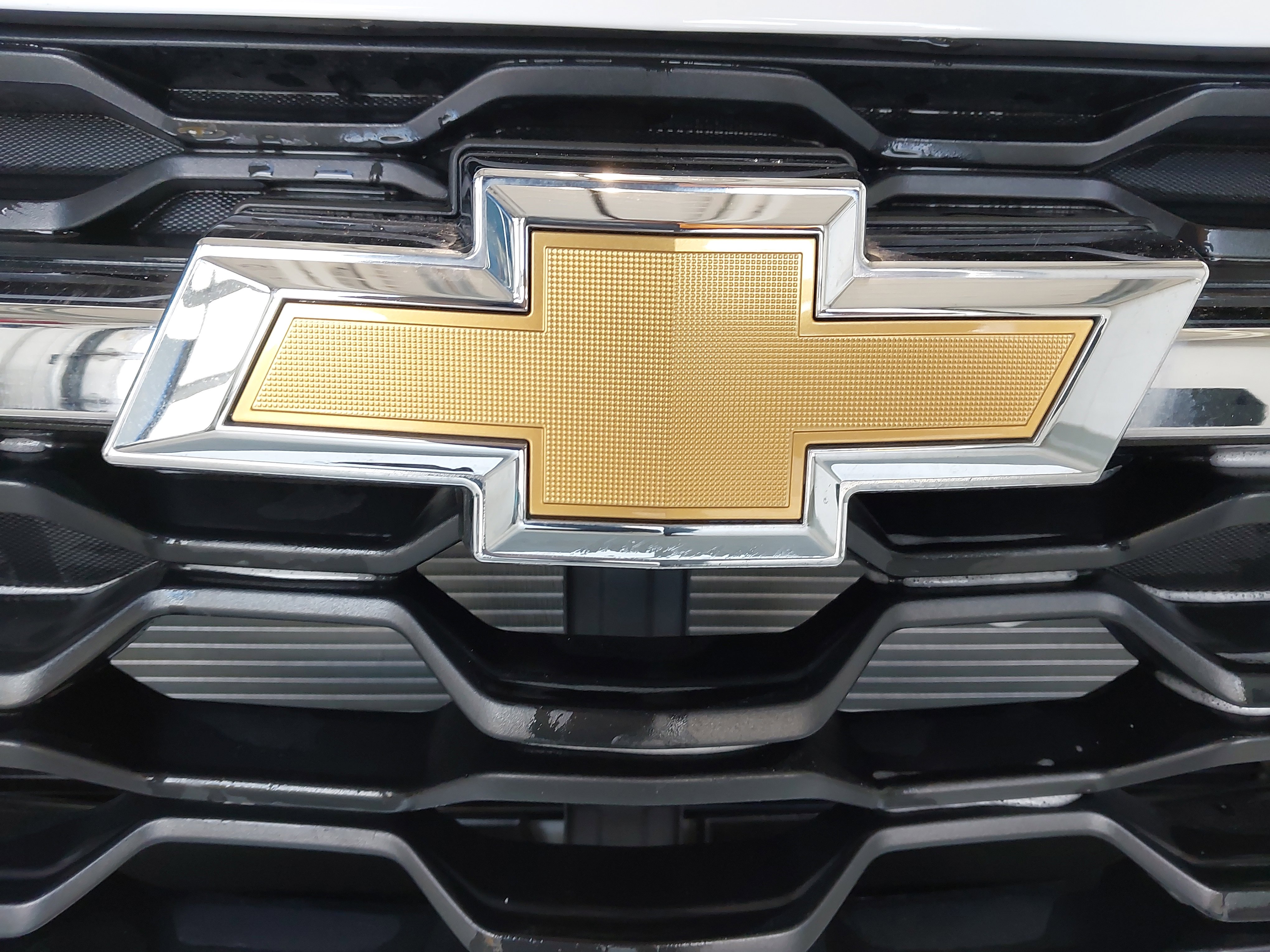 Used 2025 Chevrolet Trax LT w/ Driver Confidence Package FWD image 31