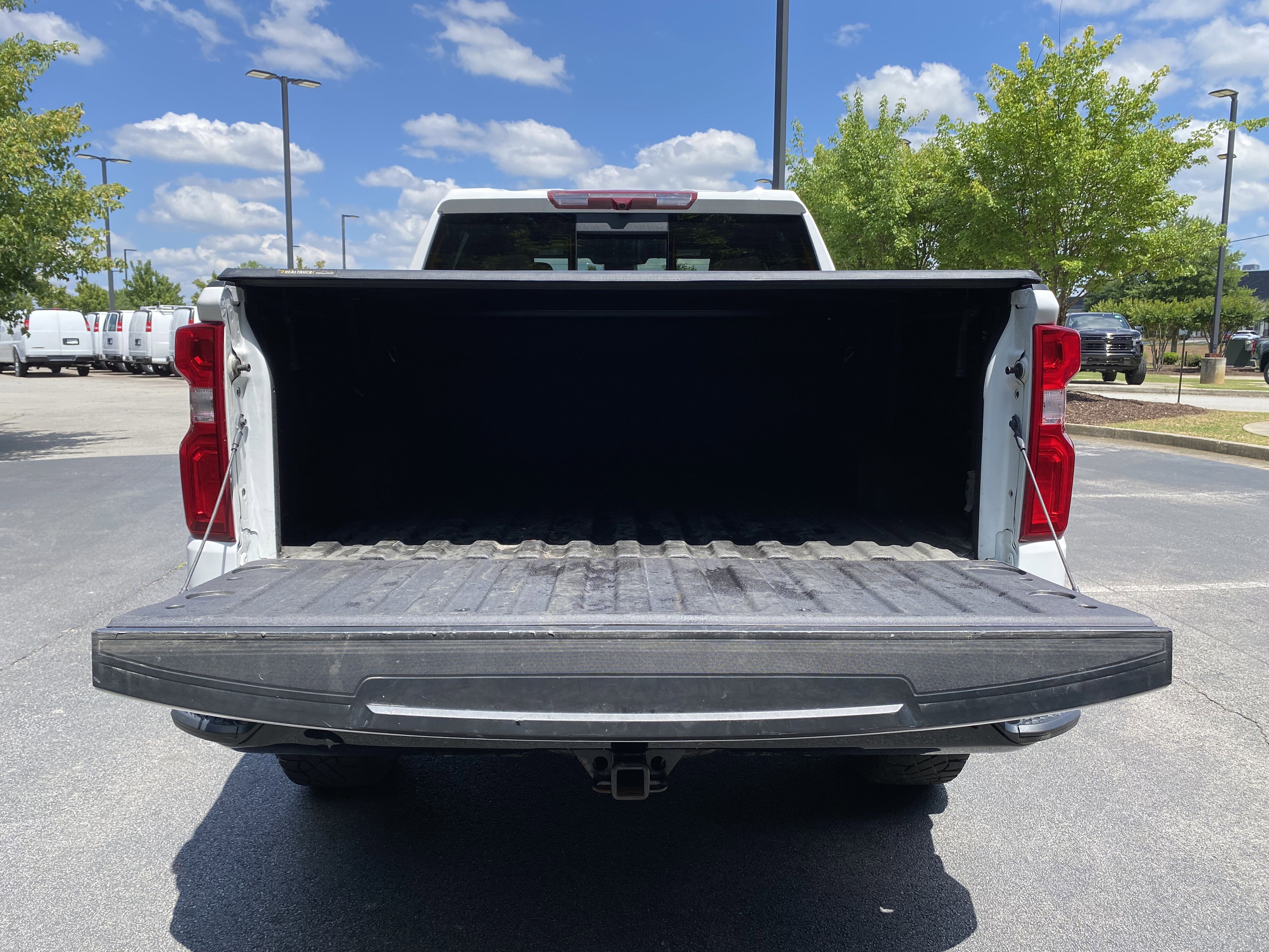 Used 2024 Chevrolet Silverado 1500 ZR2 AWD/4WD image 11