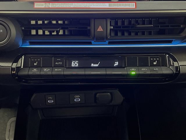 New 2026 Toyota Prius FWD image 23
