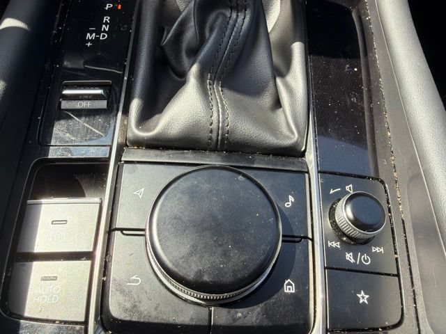 Used 2021 MAZDA MAZDA3 s FWD image 32