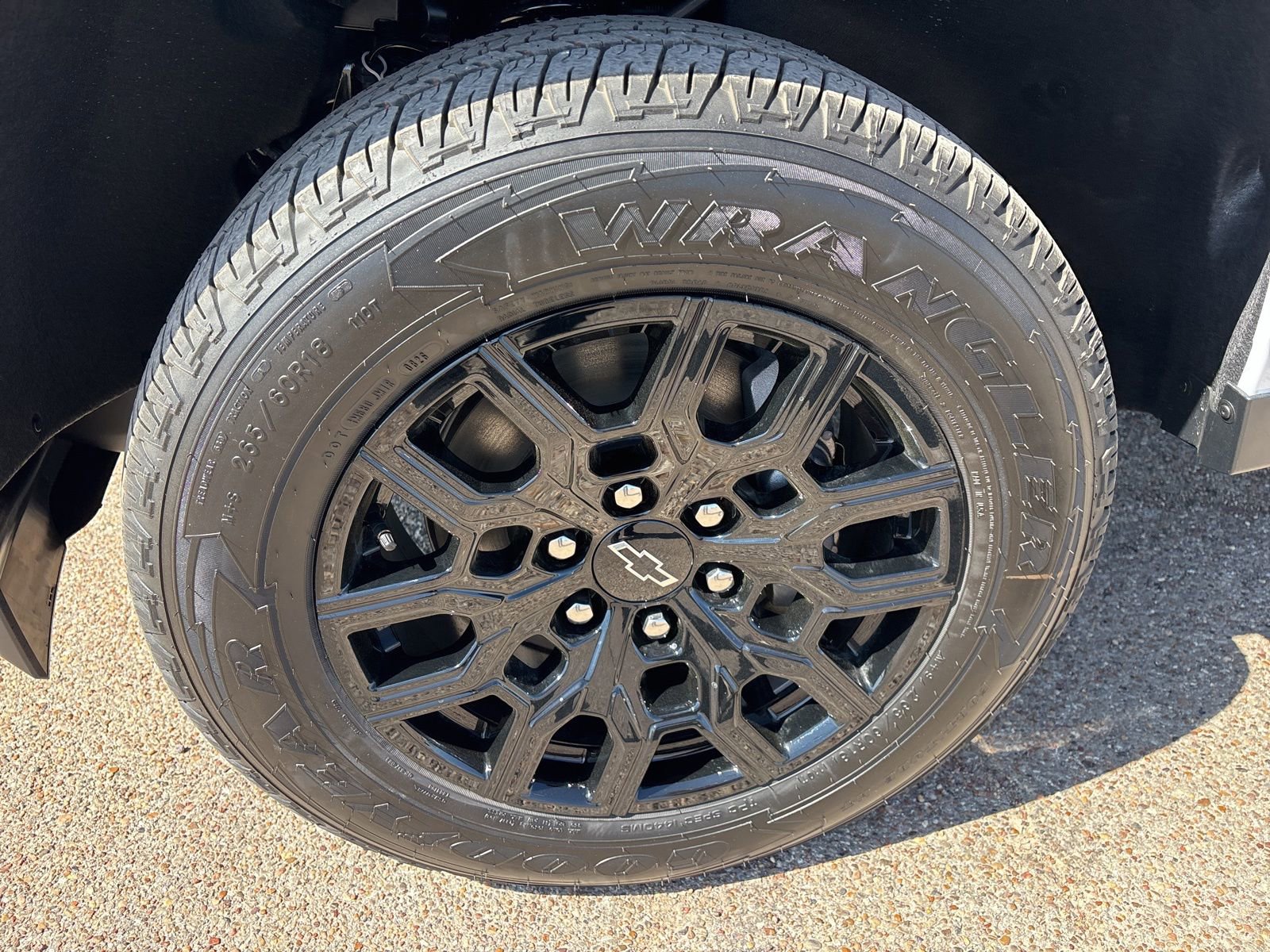 New 2026 Chevrolet Colorado W/T image 30