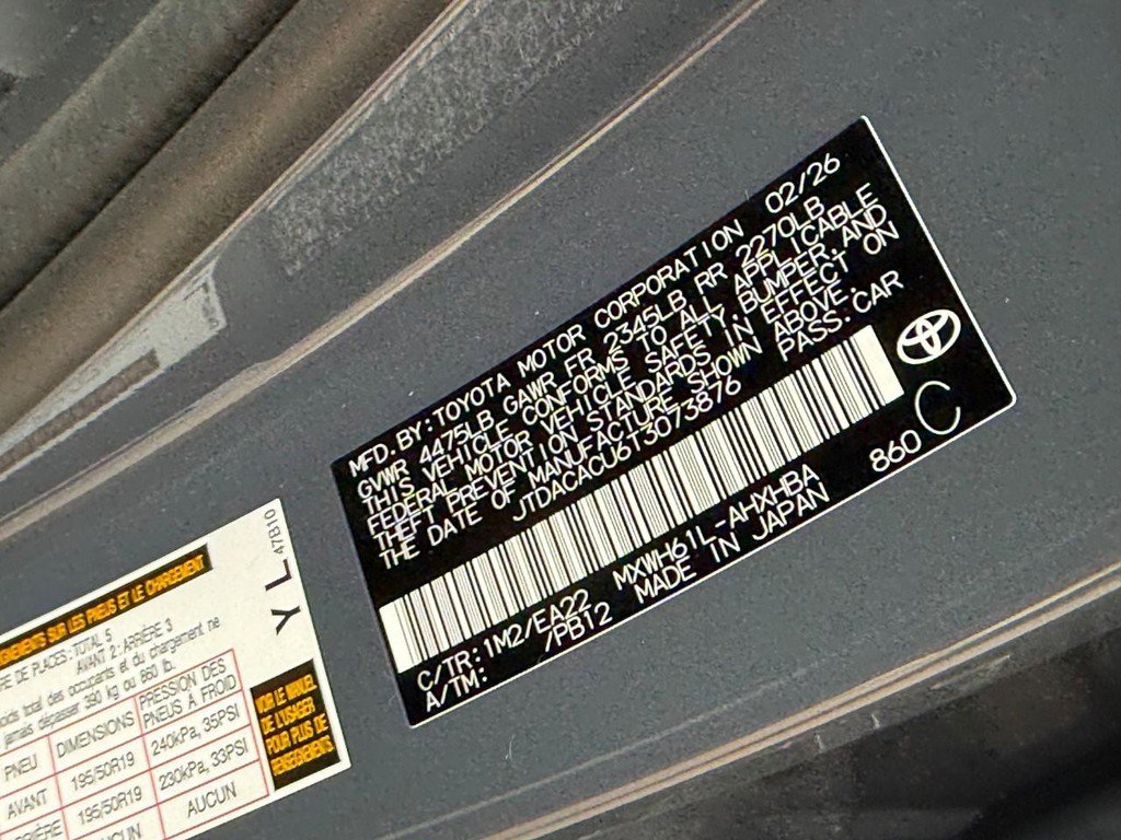 New 2026 Toyota Prius Plug-In Hybrid FWD image 20