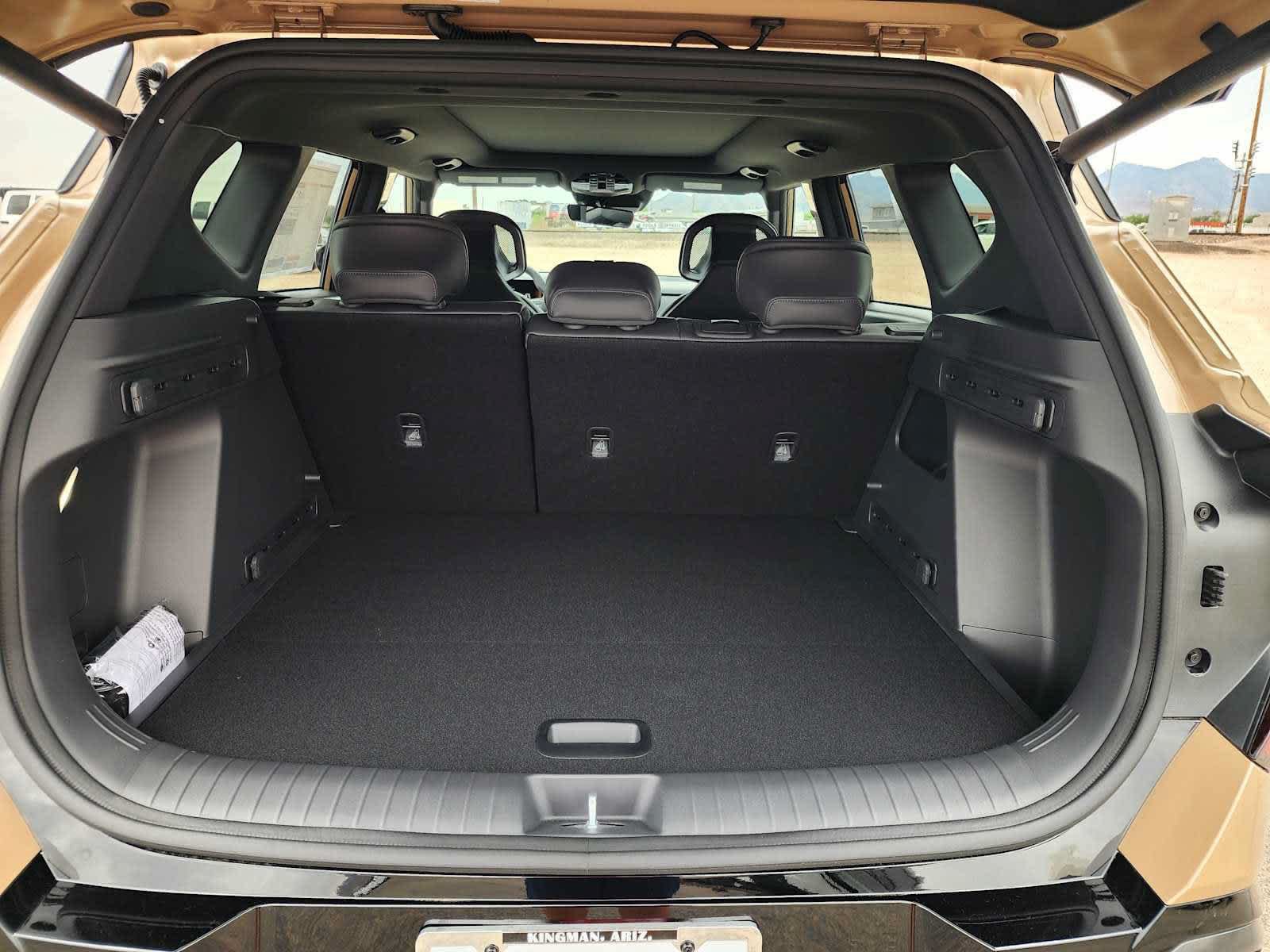 New 2027 Kia Seltos X-Line S w/ X-Line S Premium Package AWD/4WD image 12