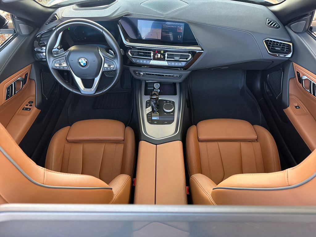 Used 2022 BMW Z4 sDrive30i w/ Premium Package image 21