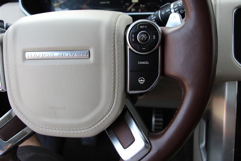 Used 2015 Land Rover Range Rover Autobiography image 34