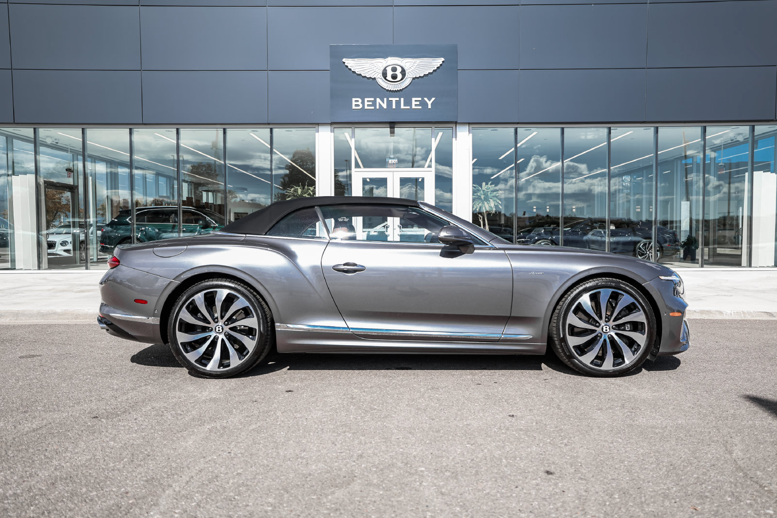Certified 2026 Bentley Continental GT Azure AWD/4WD image 14